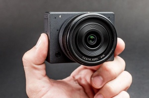 e1-small-mft-camera@2x - 3